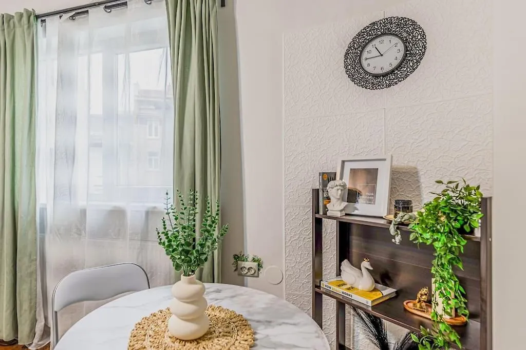 Nightfall Escape - M&N Condos Bucharest Apartment